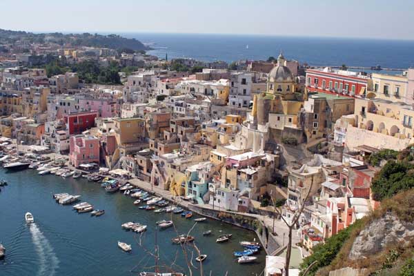 italy-procida1